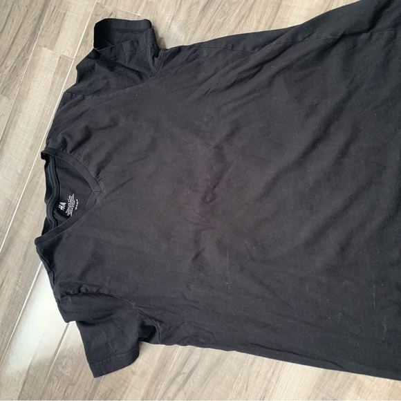 Selling 7 Plain T-Shirts - Picture 6 of 7